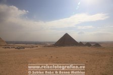 Ägypten | al-Dschiza | Gizeh | Pyramiden von Gizeh | Mykerinos-Pyramide und Königinnen Pyramiden |