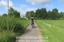 Neckartal-Radweg | Deutschland | Baden-Württemberg | Neckartal-Radweg bei Untereisesheim |