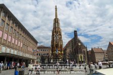 Von München nach Bielefeld | Deutschland | Bayern | Nürnberg | Schöner Brunnen |