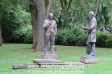 Von München nach Bielefeld | Deutschland | Hessen | Bad Hersfeld | Konrad Duden - Konrad Zuse Denkmal |