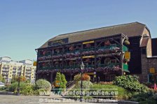 UK | England | London | St. Katharine Docks |