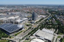 Deutschland | Bayern | München | Milbertshofen-Am Hart | Blick vom Olypiaturm | BMW-Welt |