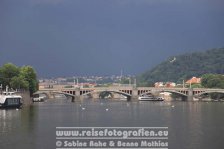 Tschechische Republik | Region Prag | Prag | Manes-Brücke | Von der Moldau aus gesehen |